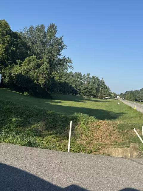 3992 Hwy 31e, Bethpage, TN 37022 photo 6