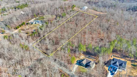 12 Van Davis Rd NW, Georgetown, TN 37336