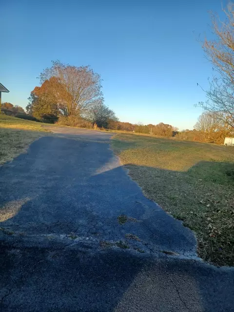2423 Ella Dr SE, Cleveland, TN 37323