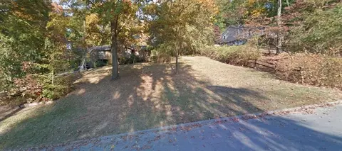 6833 Buck Trail Dr, Harrison, TN 37341