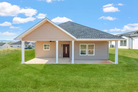 1024 Wentford Ave, Sweetwater, TN 37874