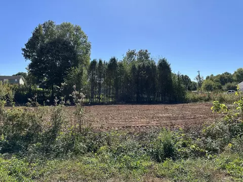 48 County Road 537, Etowah, TN 37331