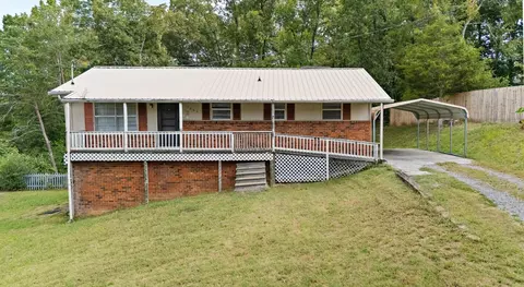 1220 Collegeview Dr NW, Cleveland, TN 37312