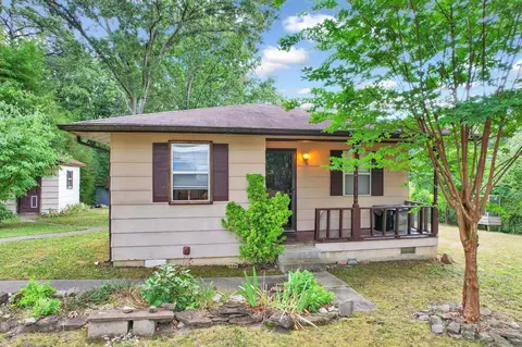 7488 Davis Mill Rd, Harrison, TN 37341