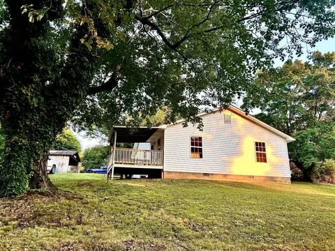 503 Tennessee Ave, Athens, TN 37303