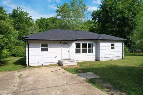 245 Cherokee Dr NE, Cleveland, TN 37323