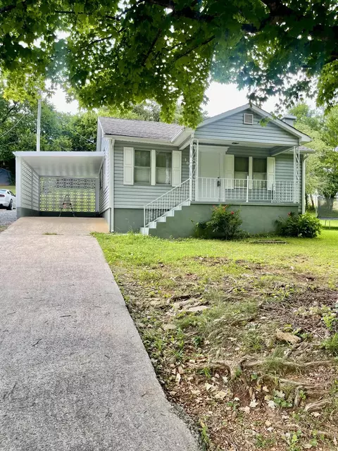 108 Alford St, Athens, TN 37303