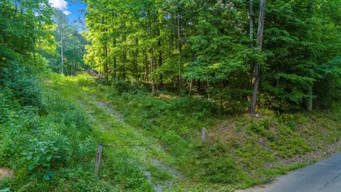 384 Harris Creek Rd SW, Cleveland, TN 37311