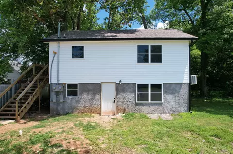 860 Berry St NE, Cleveland, TN 37311