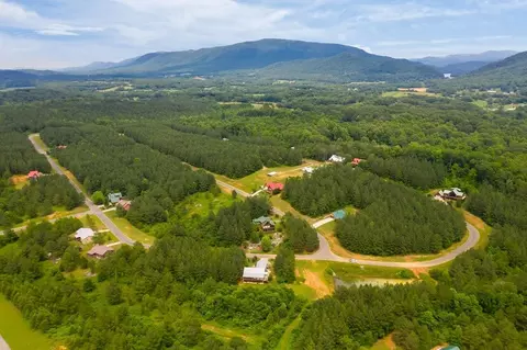 207 Ocoee Mountain Clb, Ocoee, TN 37361