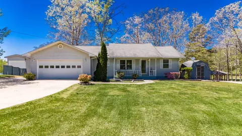 1056 Pin Hook Rd, Spring City, TN 37381