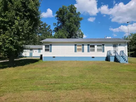 498 E Nelson St, Rockwood, TN 37854