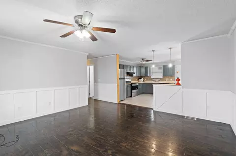 115 Elk St, Athens, TN 37303