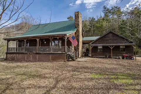 242 County Road 504, Englewood, TN 37329