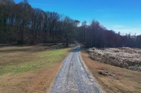 2 Weatherly Switch Trl SW, Cleveland, TN 37311