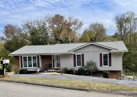 5038 Lloyd Ln, Chattanooga, TN 37415