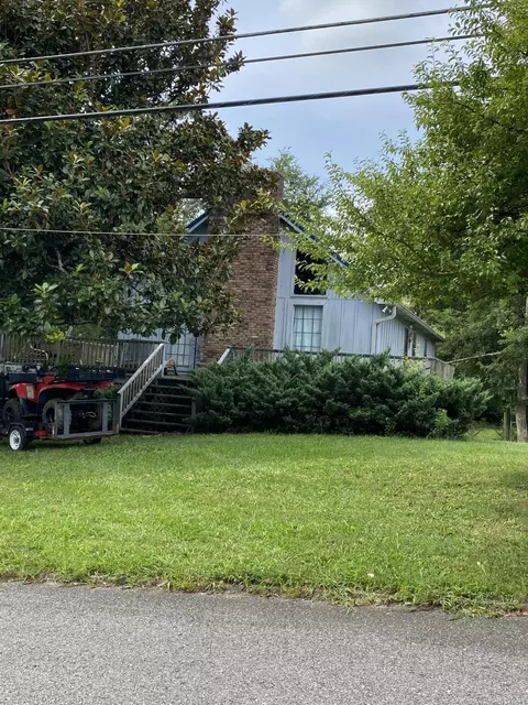 218 Mapleton Dr, Cleveland, TN 37312