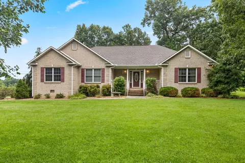 3 Ironwood Cir, Crossville, TN 38571