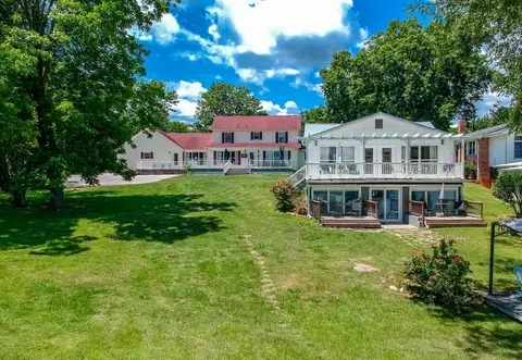 1085 New Lake Rd, Spring City, TN 37381