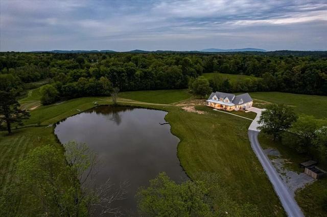 181 Hawkins Hollow Rd SE, Cleveland, TN 37323