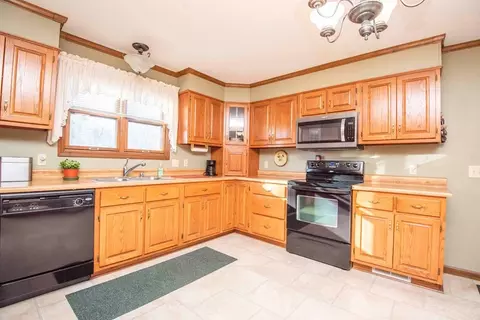 956 Lake Forest Dr, Spring City, TN 37381 photo 12
