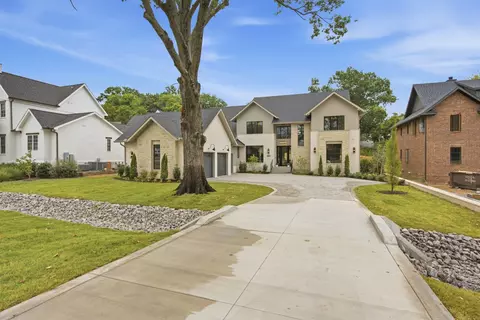 3720 Benham Ave, Nashville, TN 37215