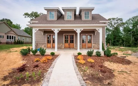 9269 Skyfall Dr, Ooltewah, TN 37363 photo 1