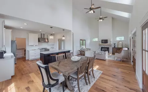 9269 Skyfall Dr, Ooltewah, TN 37363 photo 10