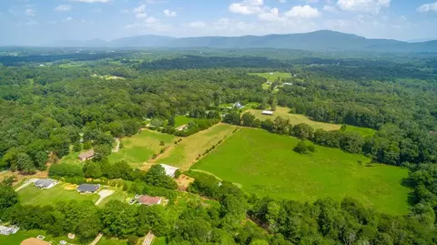 368 York, Ocoee, TN 37361 photo 22
