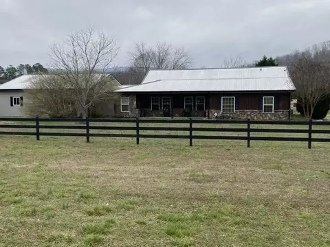 2156 Stone Cave Rd, Dunlap, TN 37327 photo 1