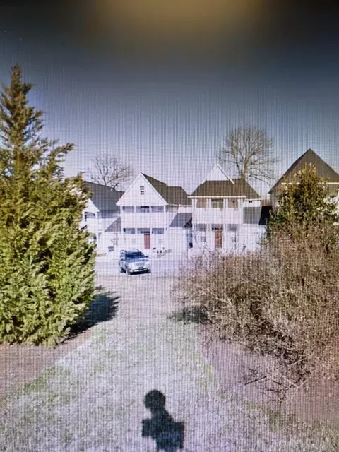 1101 Main St, Loudon, TN 37774 photo 1