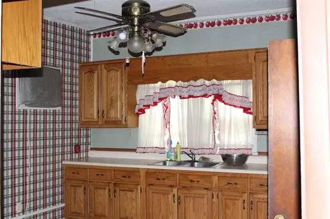 115 Sharp, Athens, TN 37303 photo 5