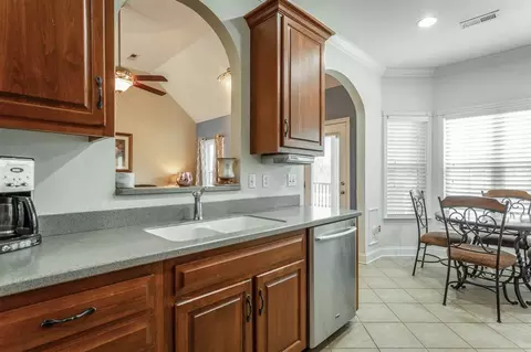 759 Windrush Loop, Chattanooga, TN 37421 photo 9