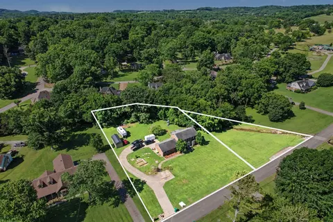 1515 Gina Lynn Dr, Lewisburg, TN 37091