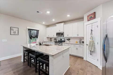 4698 Wellesley Dr, Ooltewah, TN 37363 photo 12
