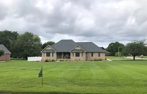 345 Franklin Heights Dr, Winchester, TN 37398
