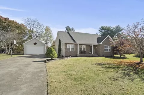 112 Eagles Nest Dr, Portland, TN 37148