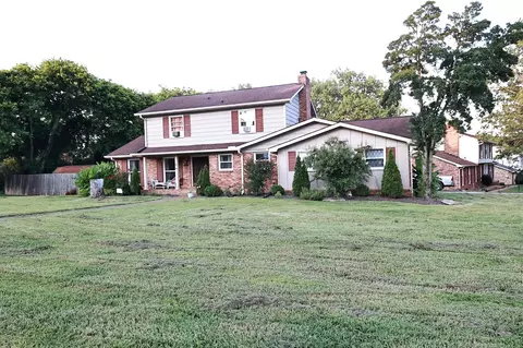 124 Timber Ridge Dr, Nashville, TN 37217