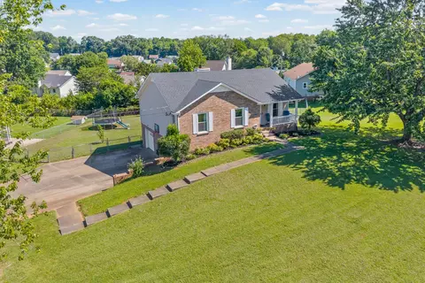 235 Short St, Clarksville, TN 37042