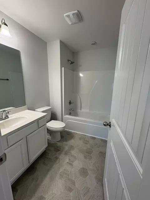 Bath - 103 Ruby Cate Way, Murfreesboro, TN 37128 photo 4 of 4