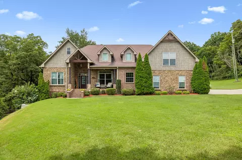 2315 New Hope Rd, Hendersonville, TN 37075
