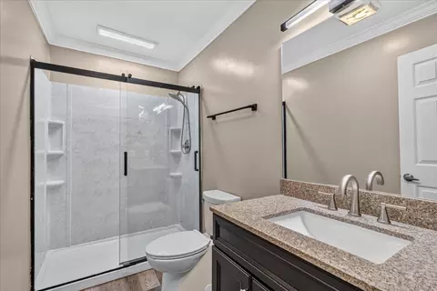 Bath - 9225 Evening Shadow Dr, Chattanooga, TN 37421 photo 2 of 3