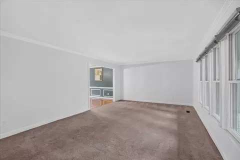 Living - 9225 Evening Shadow Dr, Chattanooga, TN 37421 photo 1 of 7