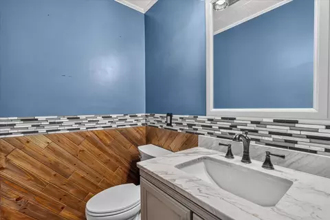 Bath - 9225 Evening Shadow Dr, Chattanooga, TN 37421 photo 1 of 3