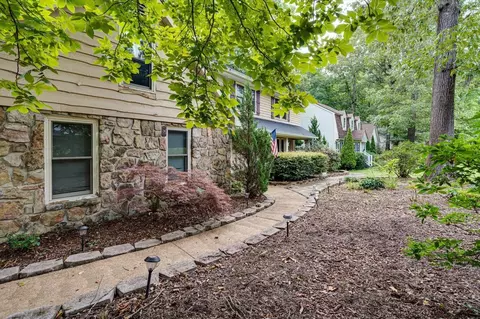 Exterior - 9225 Evening Shadow Dr, Chattanooga, TN 37421 photo 3 of 21