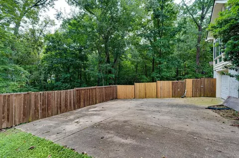 Exterior - 9225 Evening Shadow Dr, Chattanooga, TN 37421 photo 18 of 21