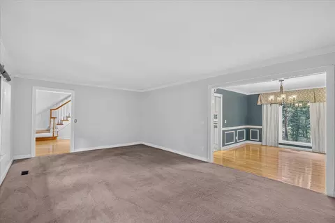 Living - 9225 Evening Shadow Dr, Chattanooga, TN 37421 photo 2 of 7