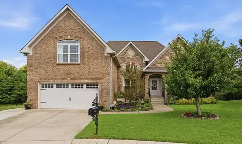 324 Midtown Loop, Mount Juliet, TN 37122