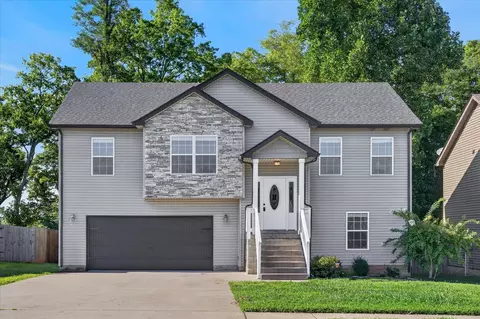 1880 Rains Rd, Clarksville, TN 37042