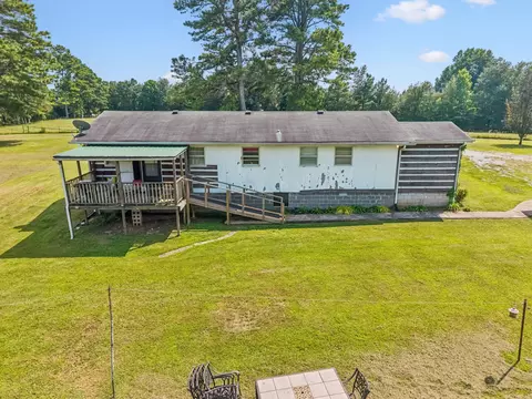 Exterior - 2362 Fall River Rd, Goodspring, TN 38460 photo 18 of 24